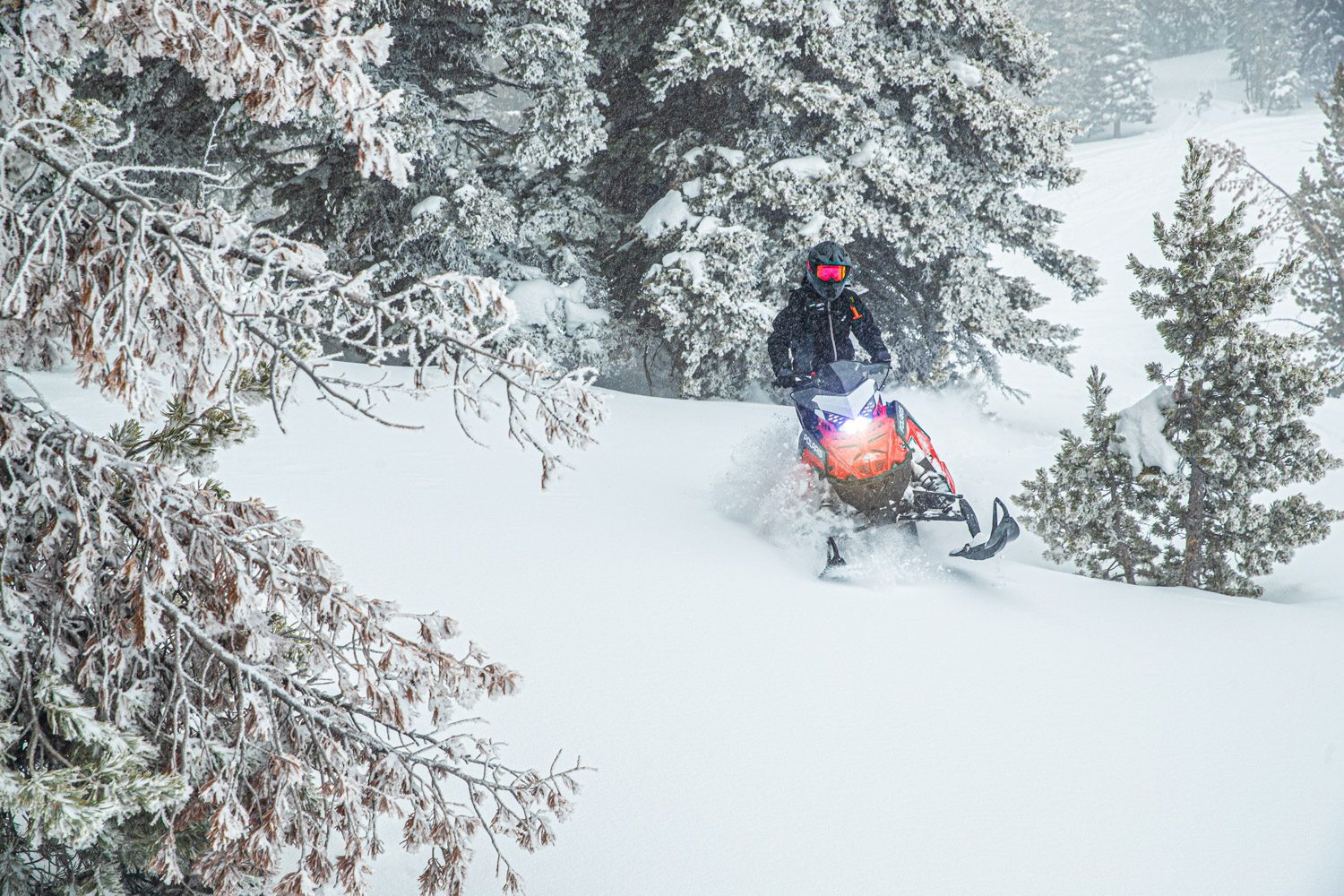 2022 New Polaris snowmobiles