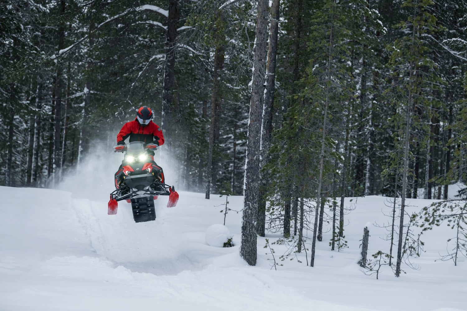 2024 LYNX Xterrain Snowmobile Passion
