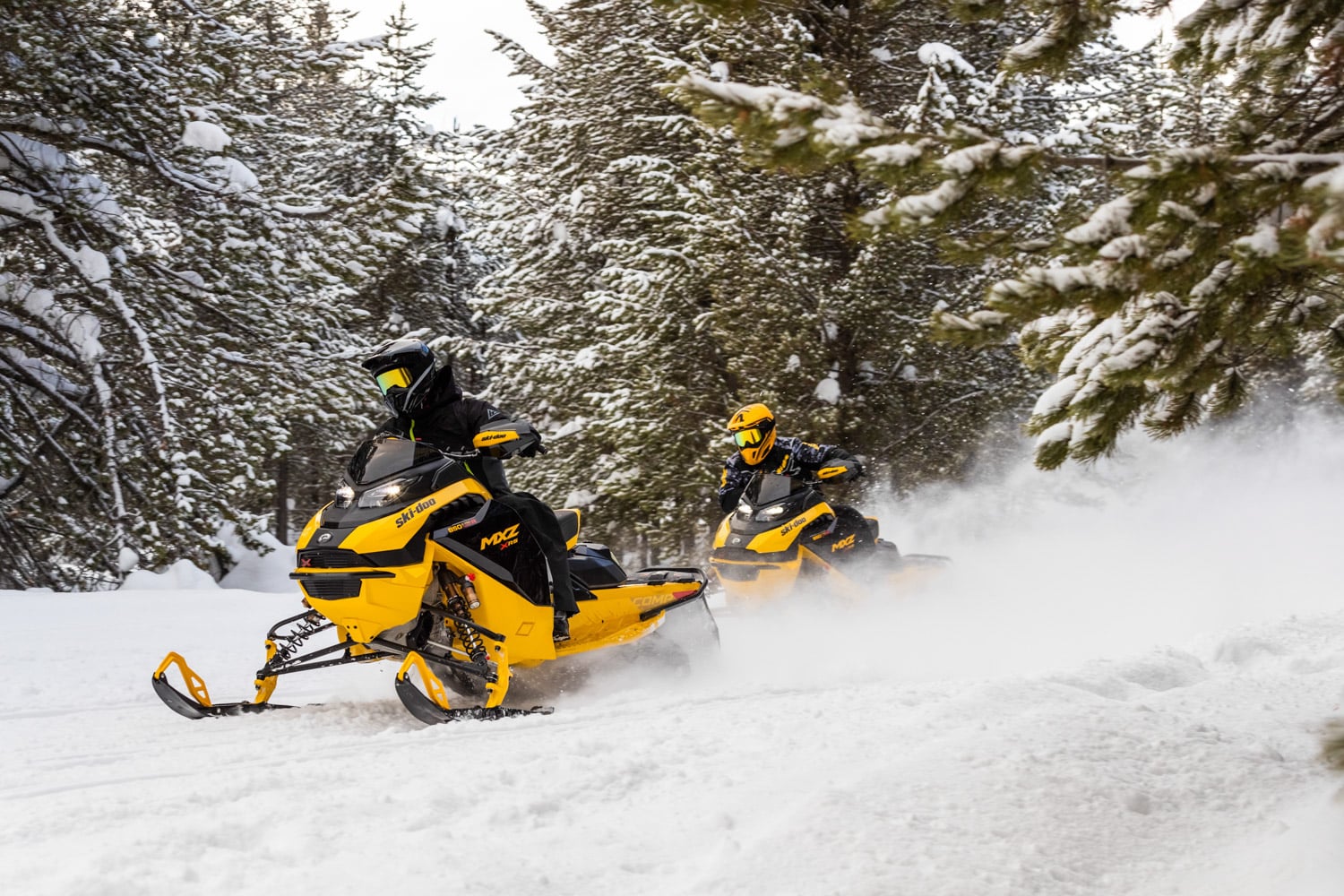 2024-Ski-Doo-MXZ